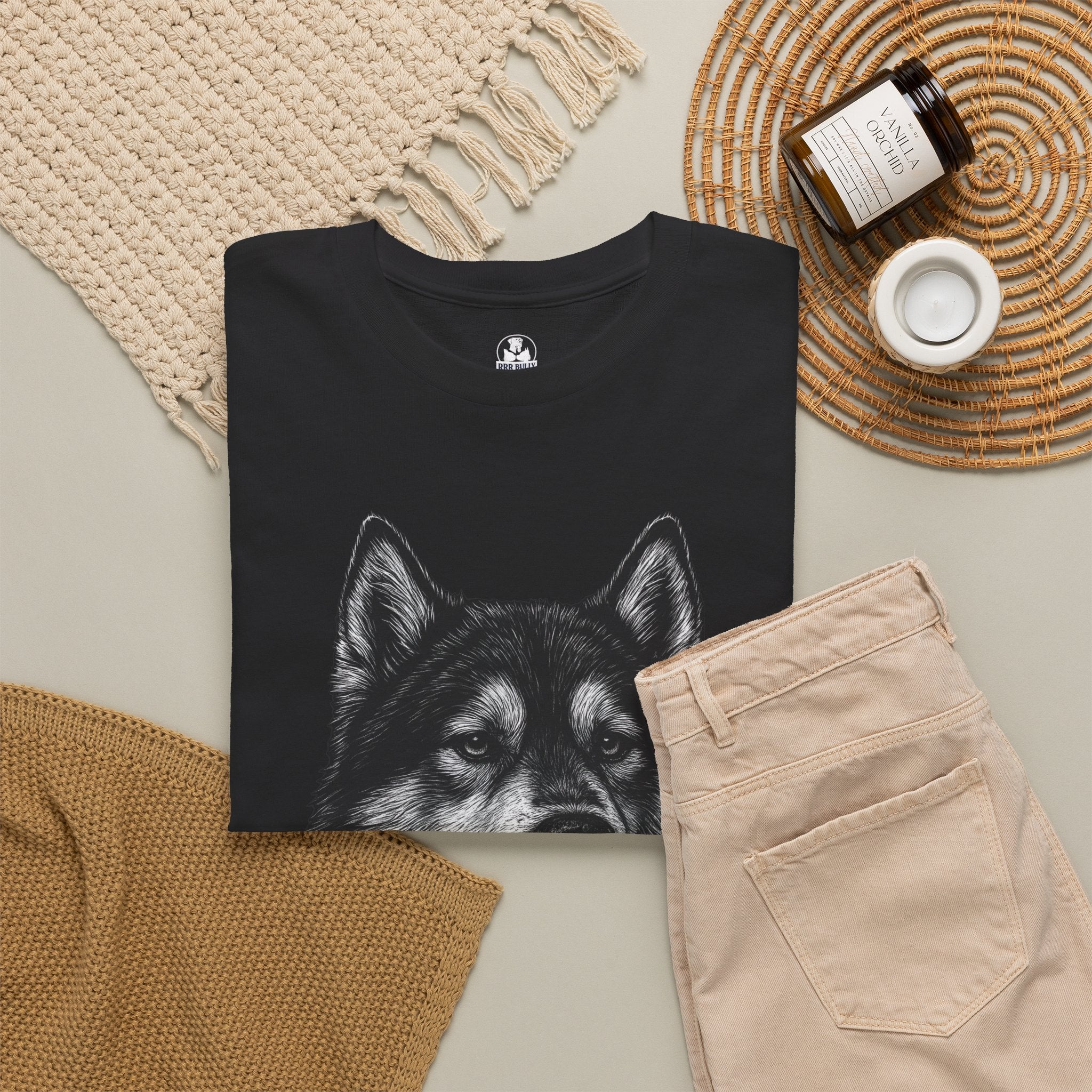 Alaskan Malamute T-Shirt | Alaskan Malamute Dog Lover Gift | Sled Dog Graphic Tee | Arctic Breed Owner Shirt